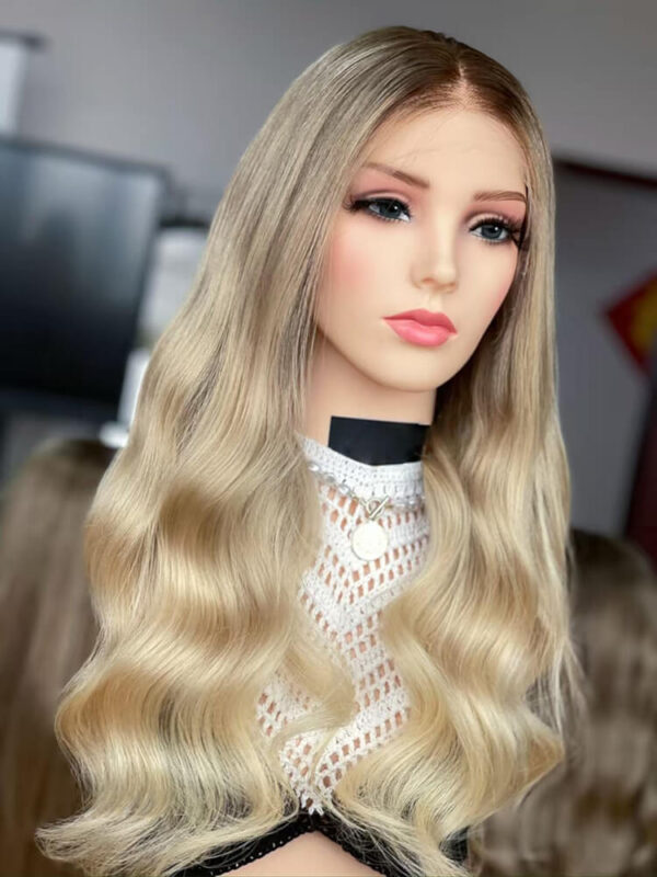 24 inch Camel Blonde Balayage Lace Front Wigs for Women - Image 2
