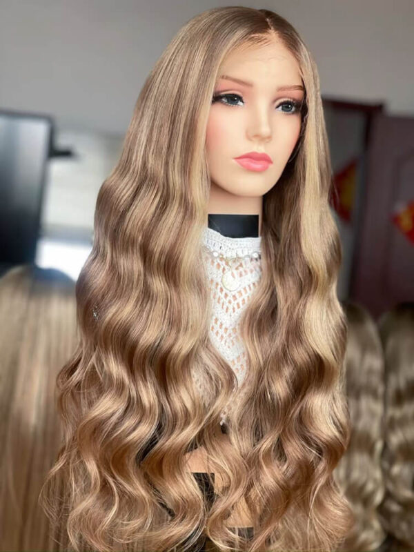26 inch Extra Long Brown Lace Front Wigs with Highlight - Image 2