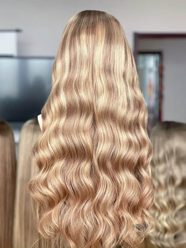 26 inch Extra Long Brown Lace Front Wigs with Highlight - Image 3